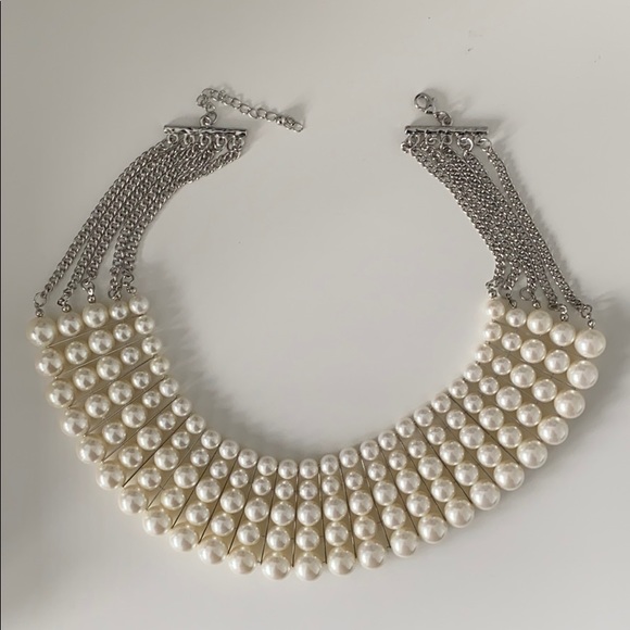 H&M Collar Pearl Necklace - Picture 2 of 2
